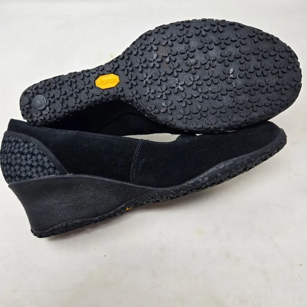 MERELL Petunia Black Suede Wedge MaryJanes Size 9.5M‎